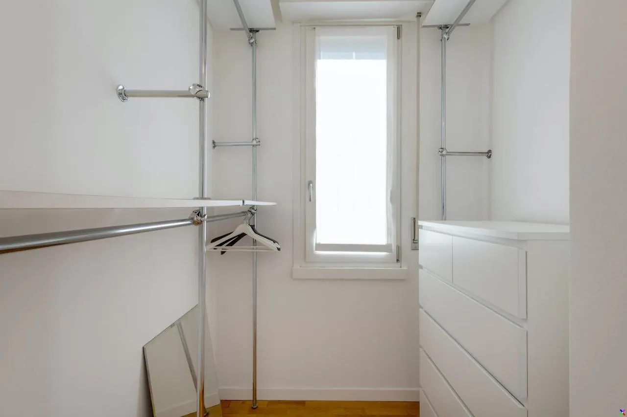Apartment Bnbutler - Verona 12, Porta Romana District Milan Italy